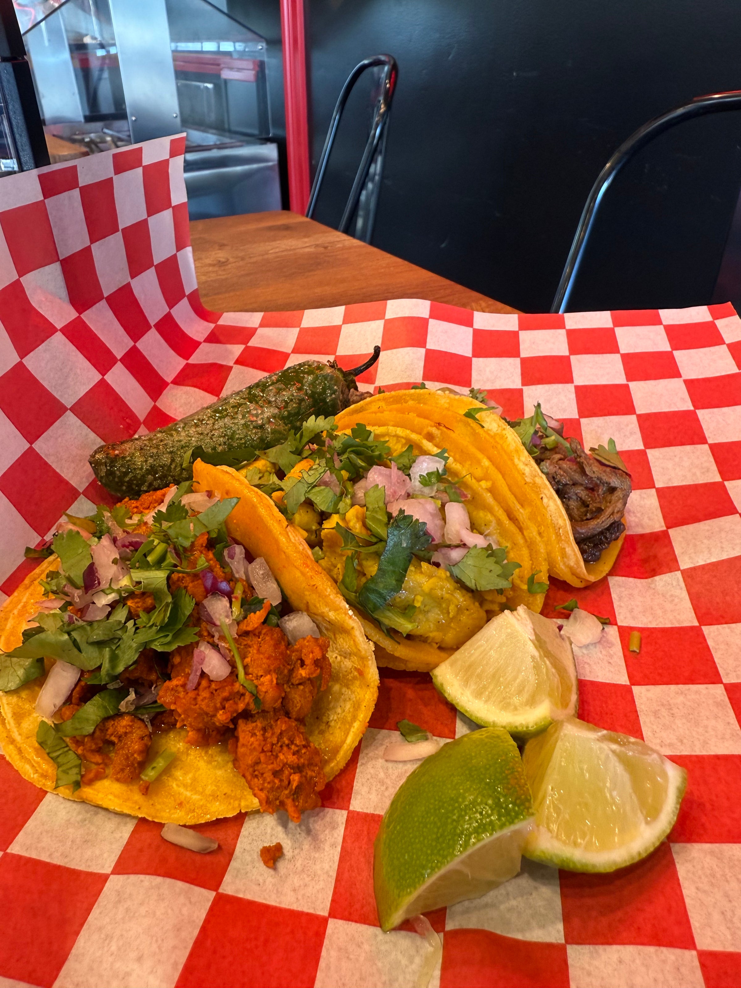 Taco Americano | TACOS LOS BARRIOS